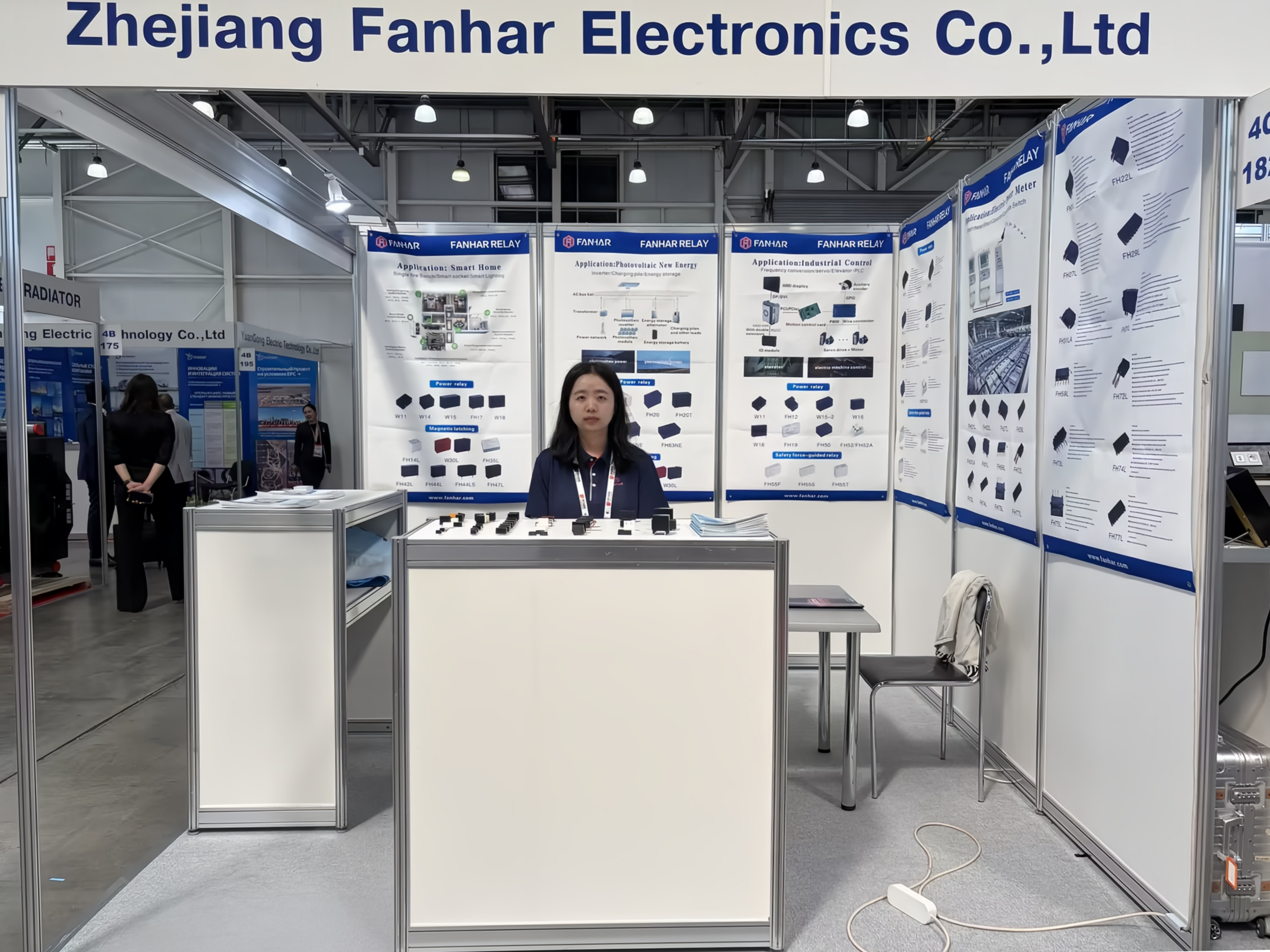 Recenze události | Fanhar na ELEKTRO Moskva 2026: Modernizace rozvodných sítí ve východní Evropě Latching Relays Power